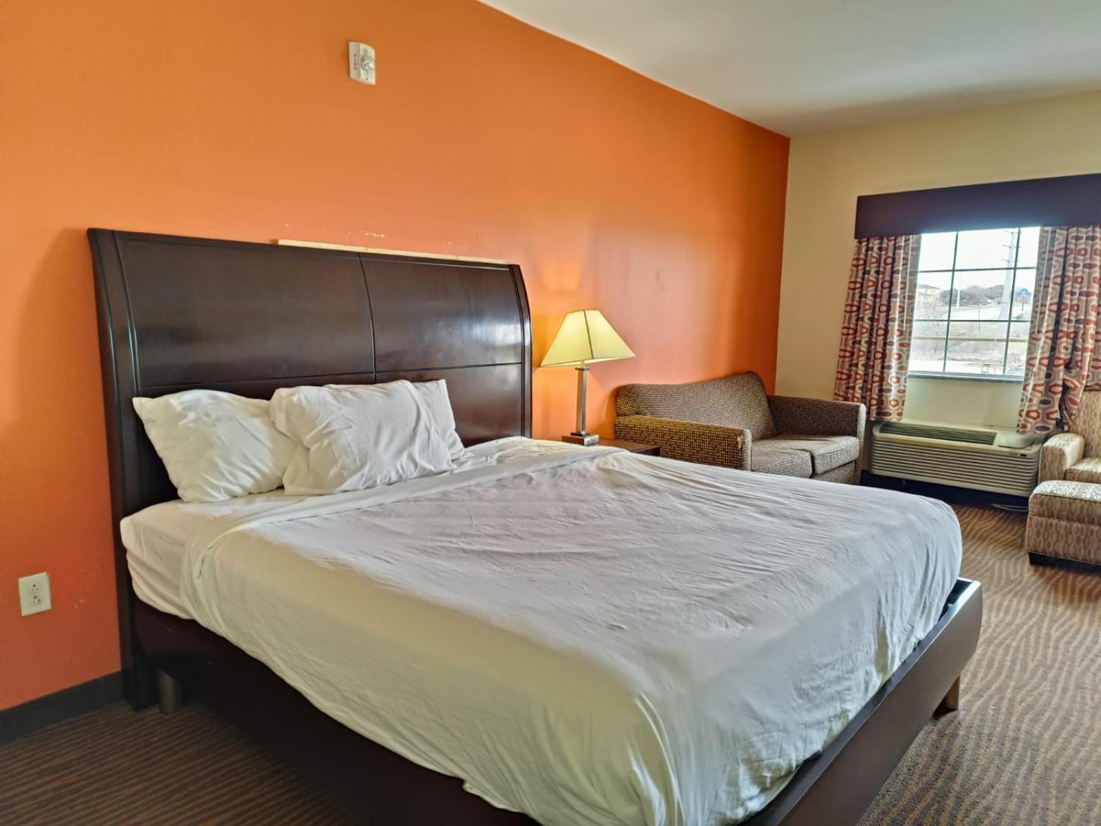 Westwood Inn By Oyo Gonzales Tx Esterno foto