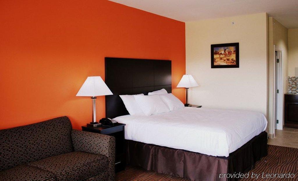 Westwood Inn By Oyo Gonzales Tx Esterno foto